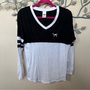 ❤️PINK Victoria’s secret long sleeve black & white rhinestone XS CLEARANCE